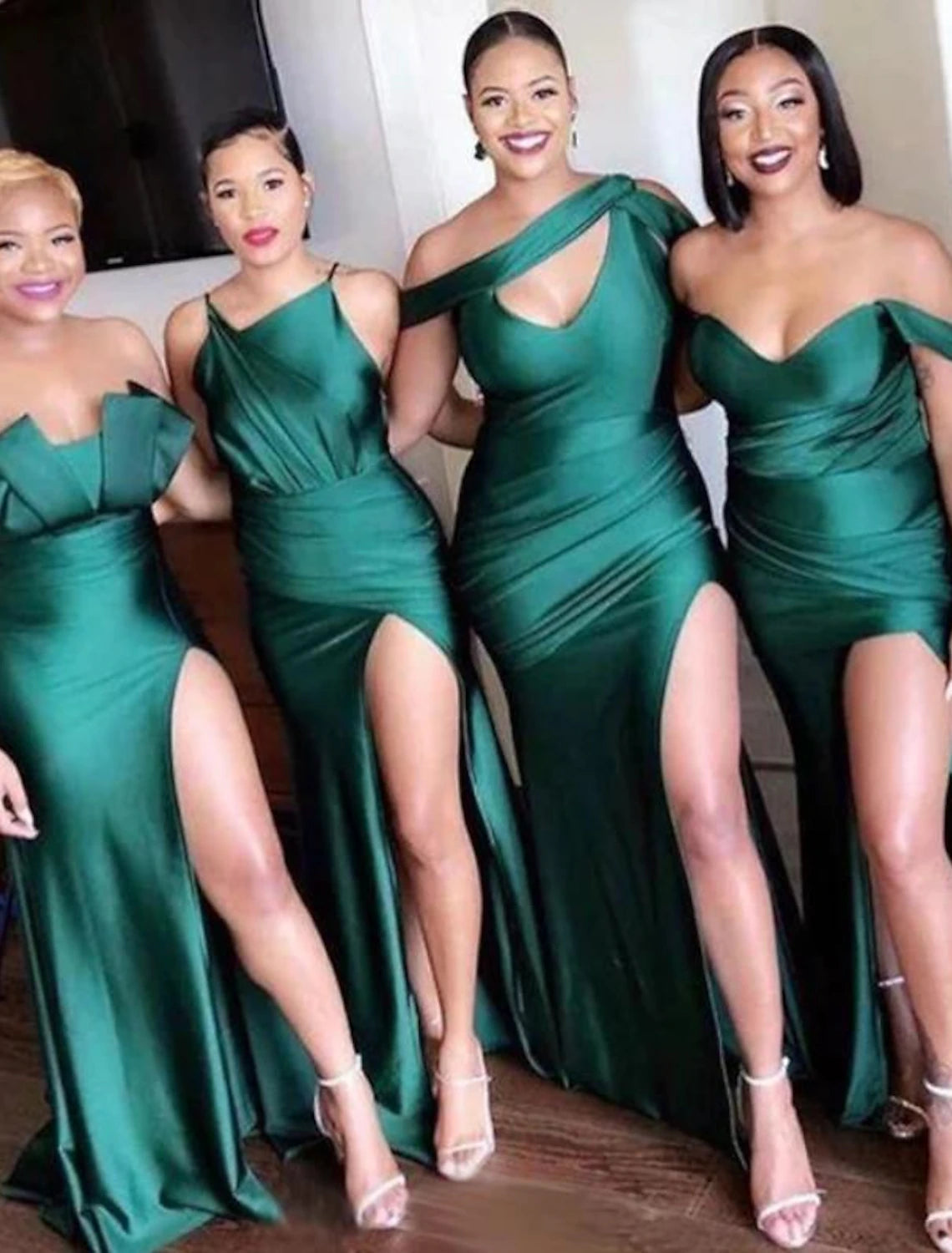 Luolandi A-Line Bridesmaid Dress Off Shoulder Sleeveless Sexy Sweep / Brush Train Charmeuse